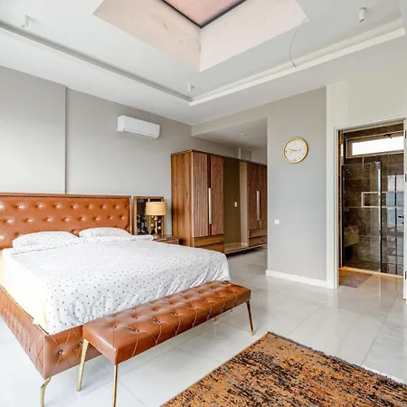 Βίλα Private Luxury In With Pool, Sauna & Stunning Sea View *