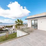 Private Luxury In With Pool, Sauna & Stunning Sea View