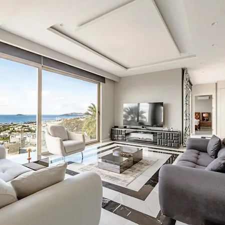 Luxury Golden With Sea View 빌라 *