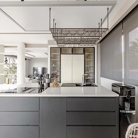 Luxury Golden With Sea View 빌라 *