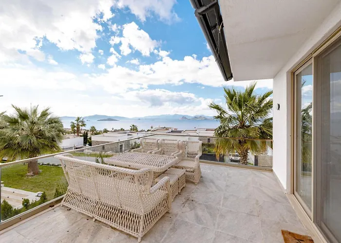 Private Luxury In With Pool, Sauna & Stunning Sea View Villa Bodrum