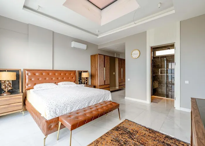 Villa Private Luxury In With Pool, Sauna & Stunning Sea View *