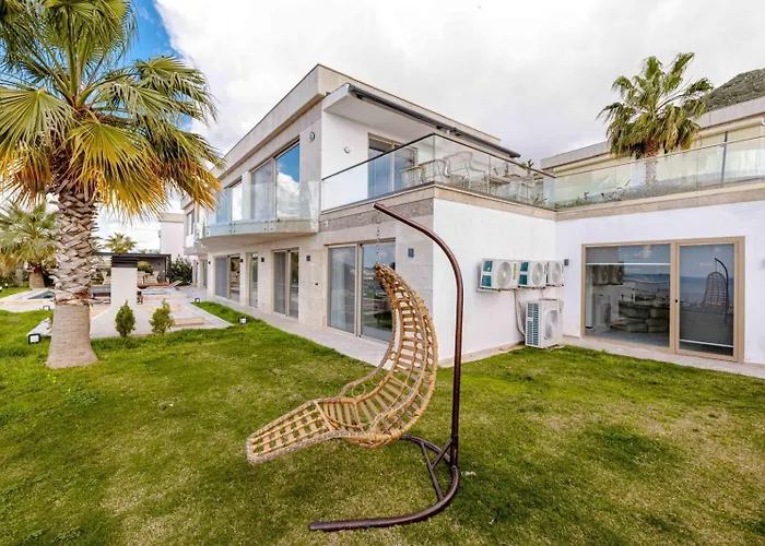 Private Luxury In With Pool, Sauna & Stunning Sea View Villa Bodrum